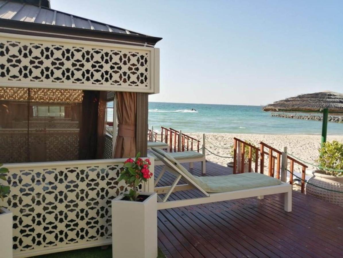 Sahara Beach Resort & Spa Šardžá Exteriér fotografie Beach at the Kempinski