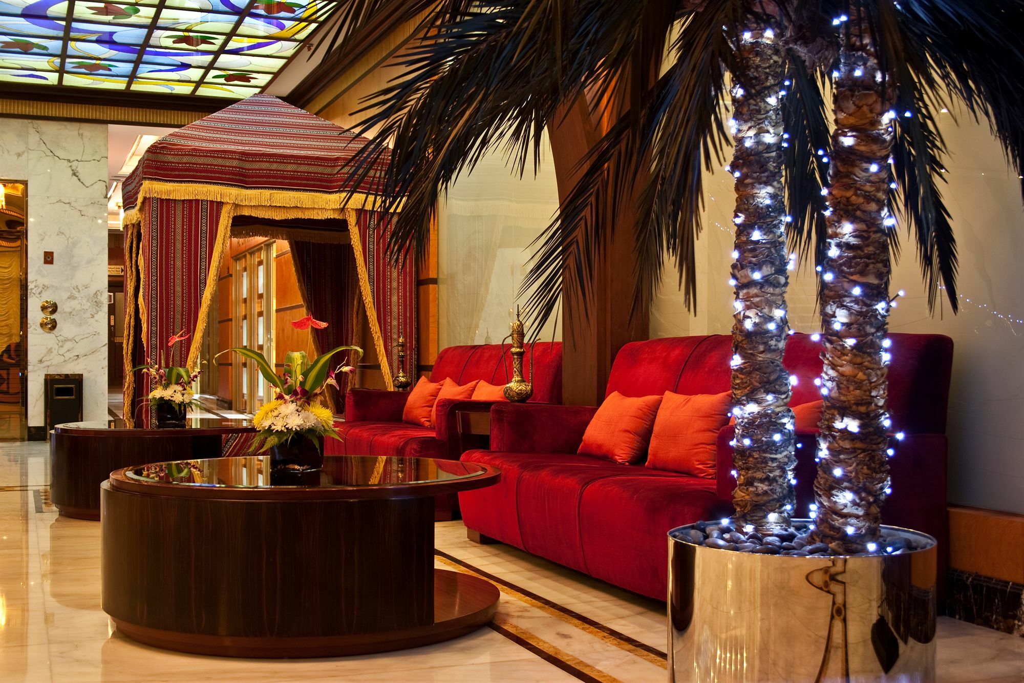 Sahara Beach Resort & Spa Šardžá Exteriér fotografie The lobby of the hotel