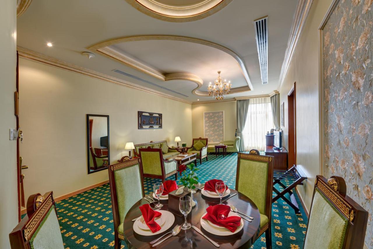 Sahara Beach Resort & Spa Šardžá Exteriér fotografie Suite