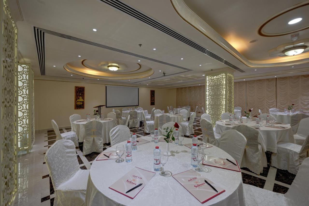 Sahara Beach Resort & Spa Šardžá Exteriér fotografie The ballroom